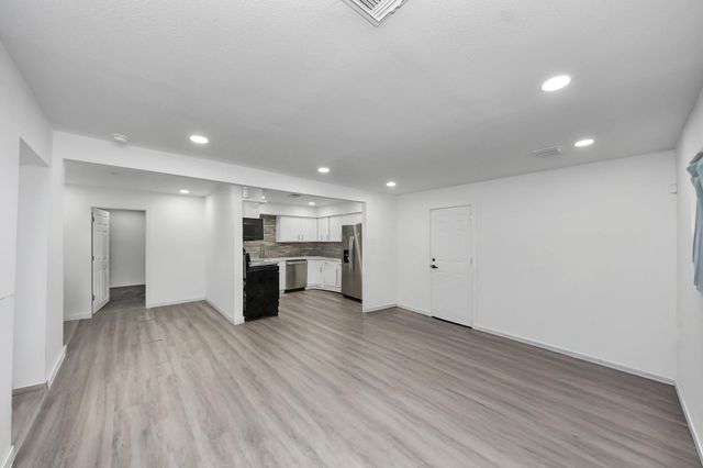 3330 Dulcrest Street, Houston, TX 77051