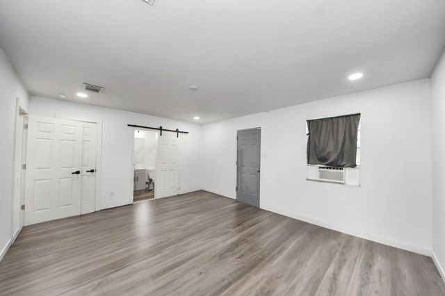 3330 Dulcrest Street, Houston, TX 77051