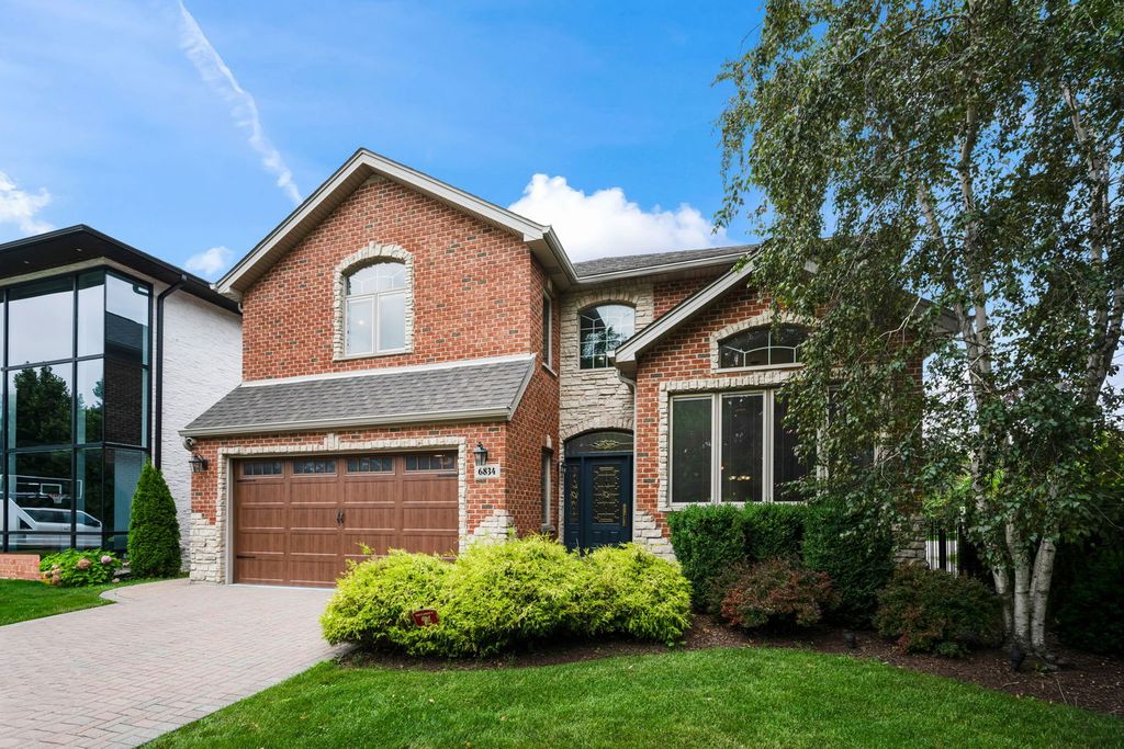 6834 N Kedvale Avenue, Lincolnwood, IL 60712 — exterior