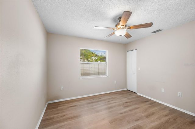 1221 E COURT STREET, Tarpon Springs, FL 34689
