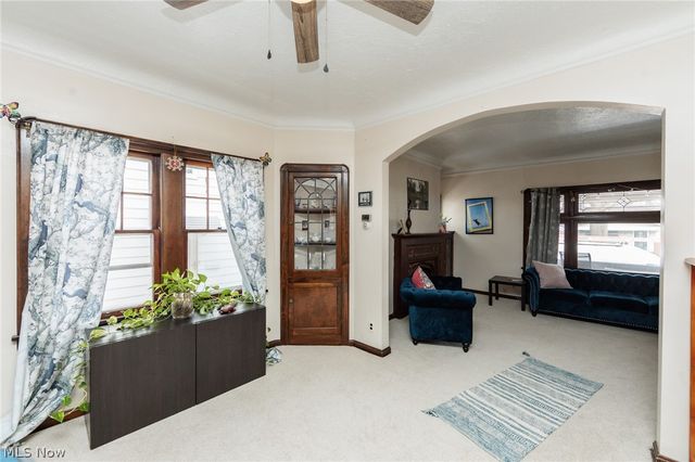 5601 Delora Avenue, Cleveland, OH 44144