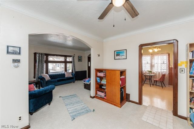 5601 Delora Avenue, Cleveland, OH 44144