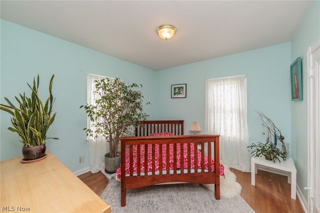 5601 Delora Avenue, Cleveland, OH 44144