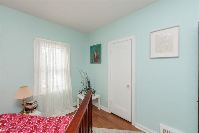 5601 Delora Avenue, Cleveland, OH 44144