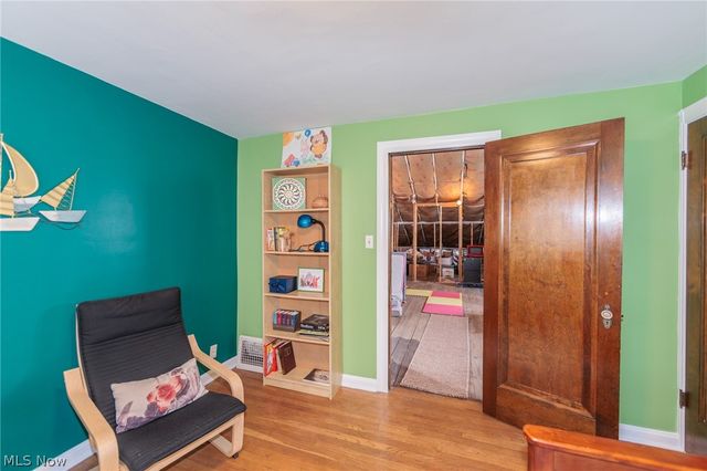 5601 Delora Avenue, Cleveland, OH 44144