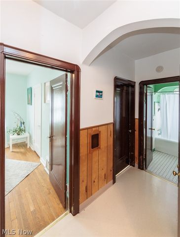 5601 Delora Avenue, Cleveland, OH 44144