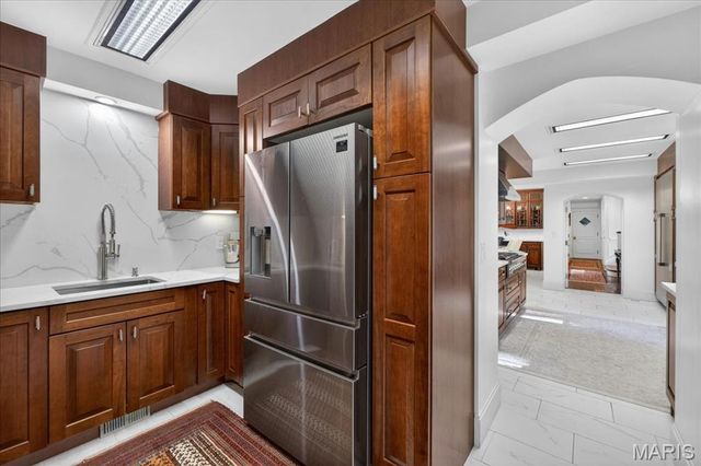 1601 S Warson Road, Ladue, MO 63124