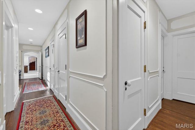 1601 S Warson Road, Ladue, MO 63124