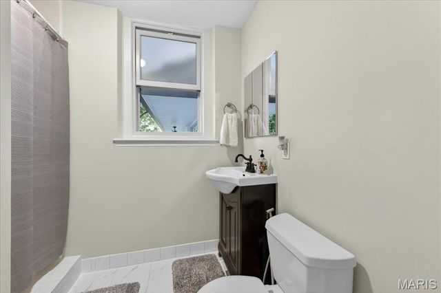 1601 S Warson Road, Ladue, MO 63124