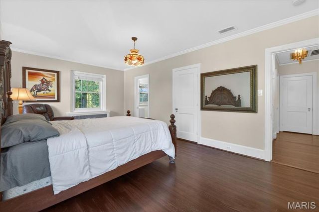 1601 S Warson Road, Ladue, MO 63124