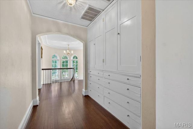 1601 S Warson Road, Ladue, MO 63124