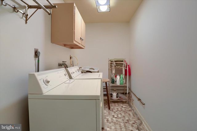 4008 GREEN ST, Harrisburg, PA 17110