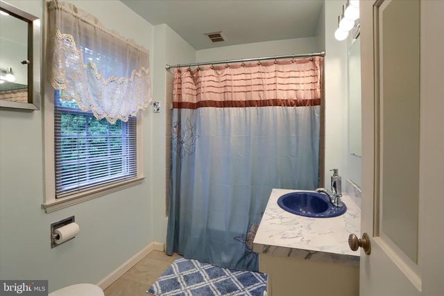 4008 GREEN ST, Harrisburg, PA 17110