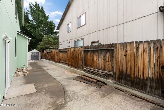 3220 Green River Drive, Reno, NV 89503