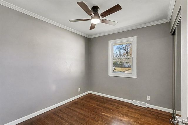 725 Riderwood Drive, Hazelwood, MO 63042