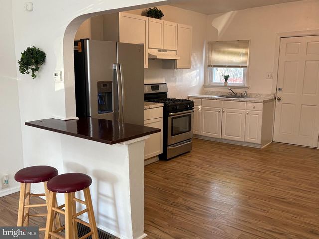 505 LAWRENCE ST, Burlington, NJ 08016