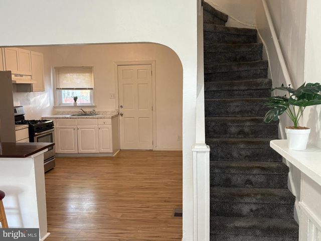 505 LAWRENCE ST, Burlington, NJ 08016