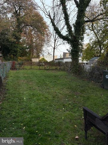 505 LAWRENCE ST, Burlington, NJ 08016