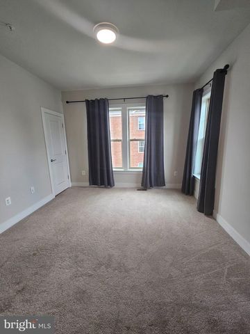 5 MORRISON DR, Gaithersburg, MD 20878