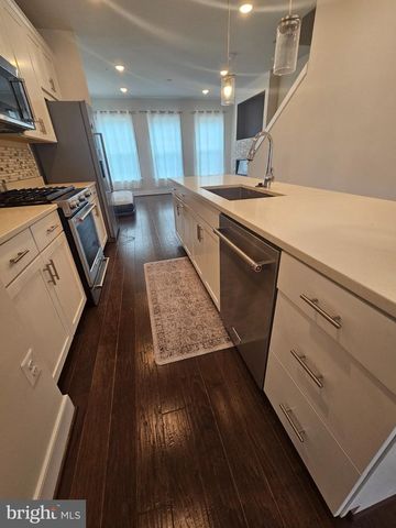 5 MORRISON DR, Gaithersburg, MD 20878