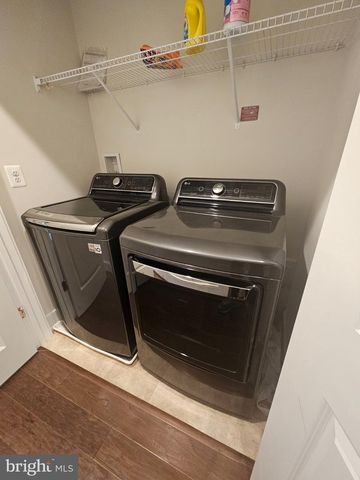 5 MORRISON DR, Gaithersburg, MD 20878