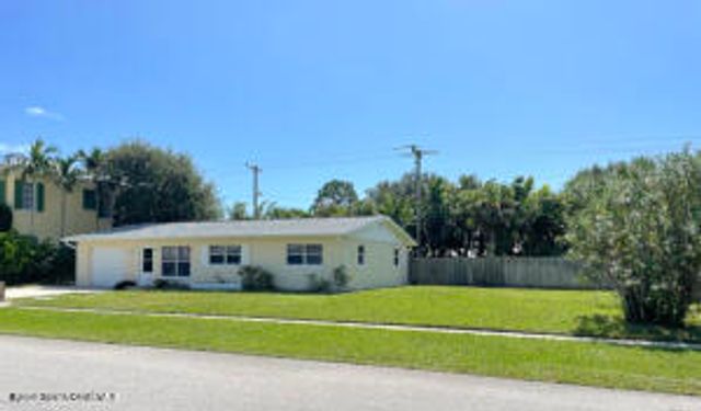 317 Third Avenue, Indialantic, FL 32903
