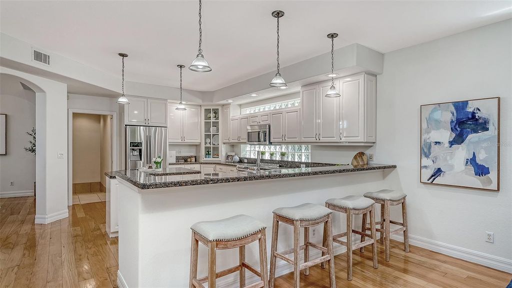 Image 16 of property listing at 1934 DATURA STREET, Sarasota, FL 34239