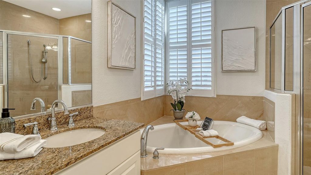 Image 31 of property listing at 1934 DATURA STREET, Sarasota, FL 34239