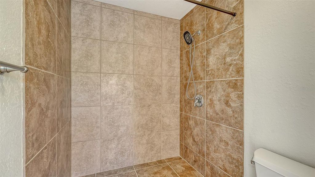 Image 39 of property listing at 1934 DATURA STREET, Sarasota, FL 34239