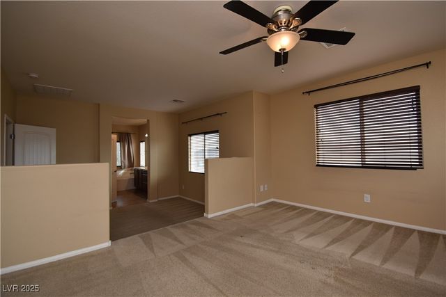 10511 Loma Portal Avenue, Las Vegas, NV 89166