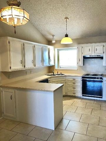 3402 Hyden Avenue, Lubbock, TX 79407