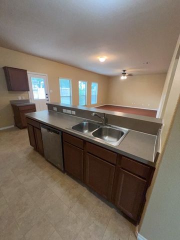 808 N Katydid Court, Conroe, TX 77301