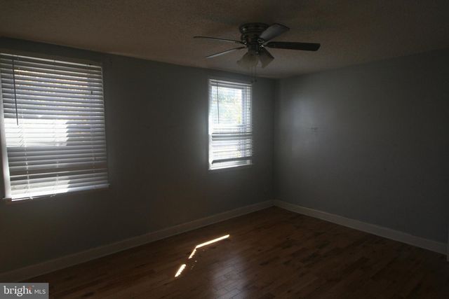 4242 O ST, Philadelphia, PA 19124
