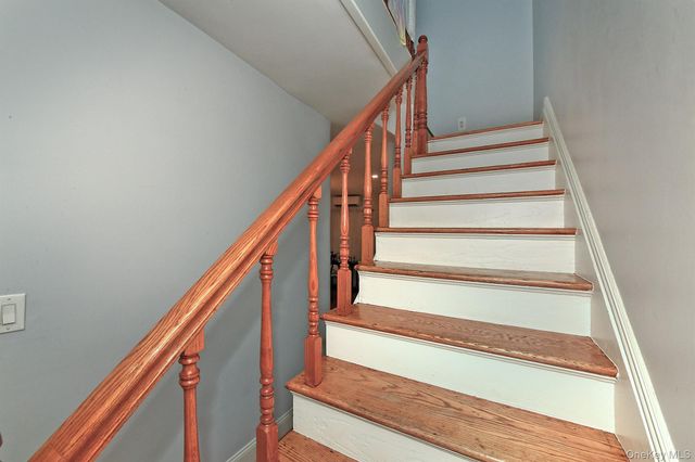 3250 32nd Street, Astoria, NY 11106