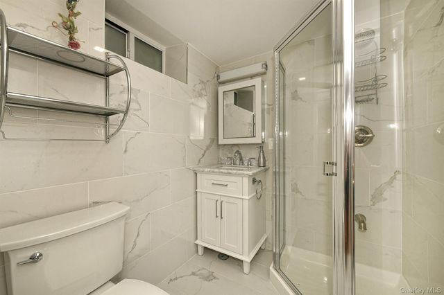 3250 32nd Street, Astoria, NY 11106