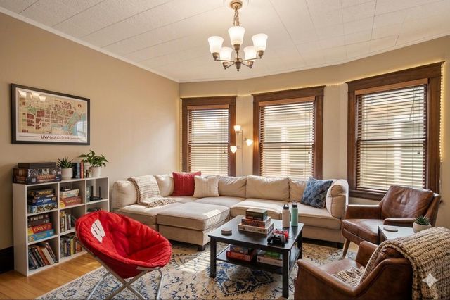 120-122 Franklin Street, Madison, WI 53703