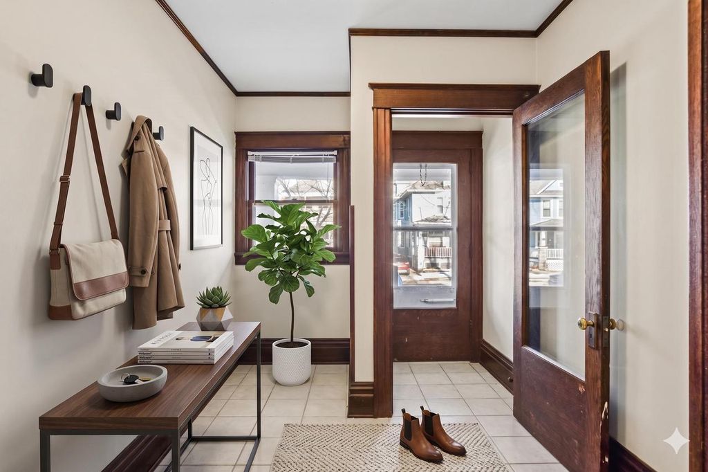 120-122 Franklin Street, Madison, WI 53703
