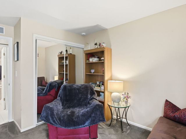 4420 Edinburg Lane, Hanover Park, IL 60133