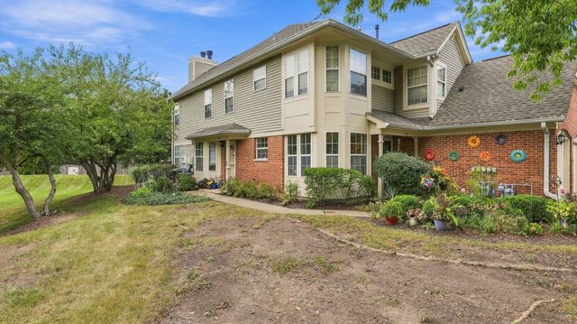 4420 Edinburg Lane, Hanover Park, IL 60133