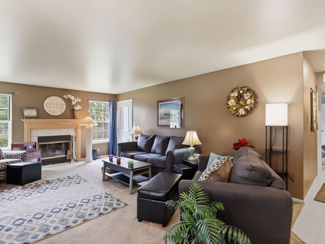 4420 Edinburg Lane, Hanover Park, IL 60133