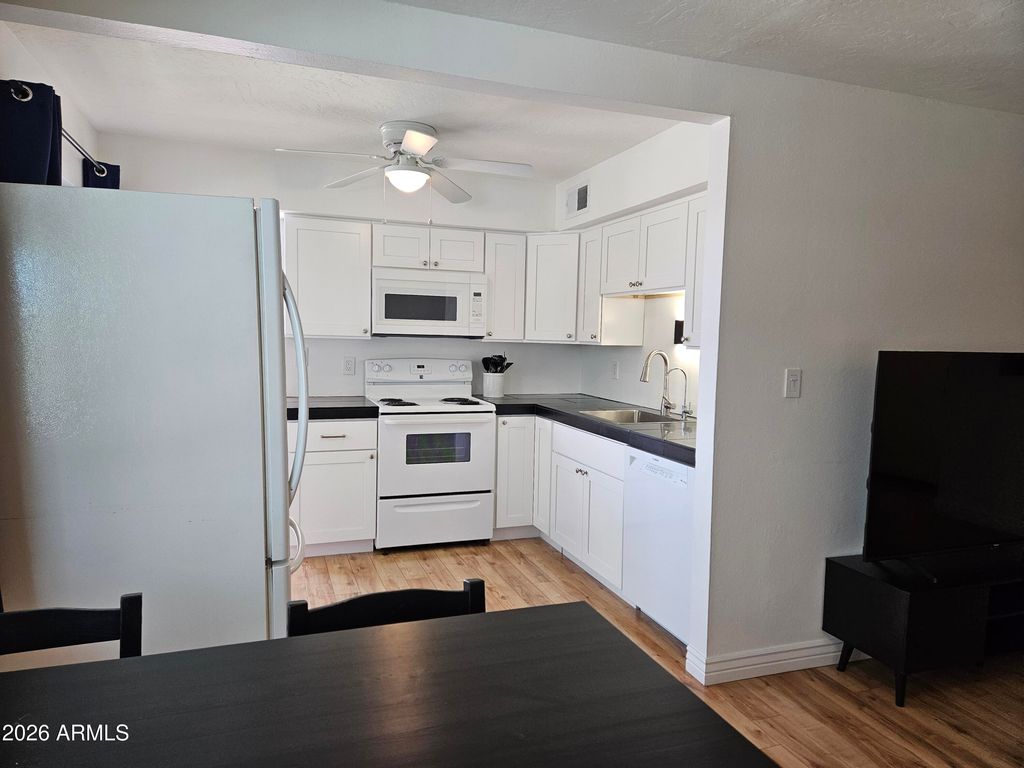 8210 E GARFIELD Street K201, Scottsdale, AZ 85257 — photo 4