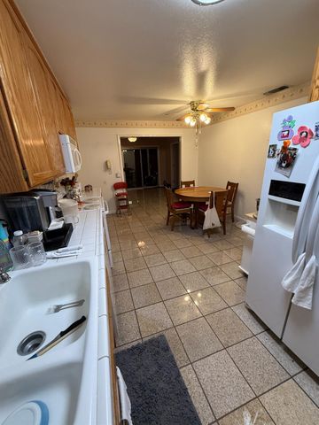 6801 Blue Duck, Sacramento, CA 95842