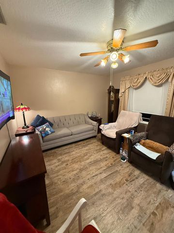 6801 Blue Duck, Sacramento, CA 95842