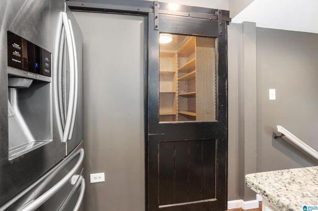 8309 1ST AVENUE SE, Leeds, AL 35094