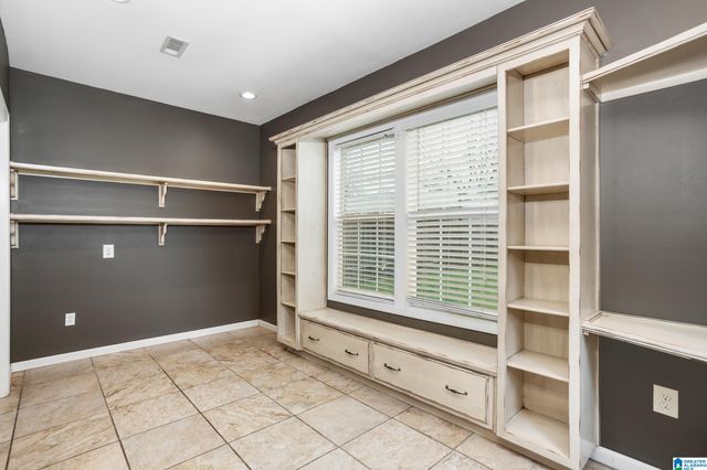 8309 1ST AVENUE SE, Leeds, AL 35094