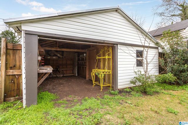 8309 1ST AVENUE SE, Leeds, AL 35094