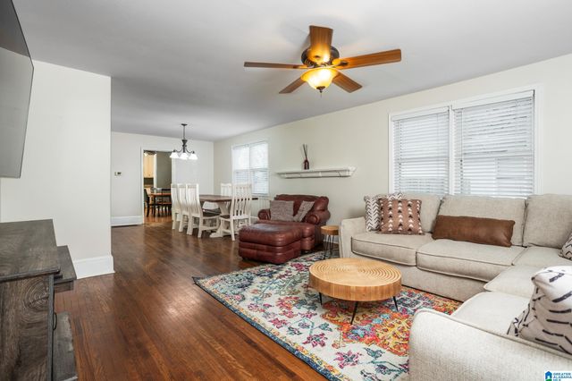 8309 1ST AVENUE SE, Leeds, AL 35094