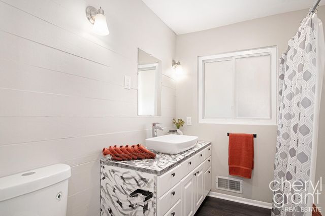 1340 Northrup Avenue NW, Grand Rapids, MI 49504