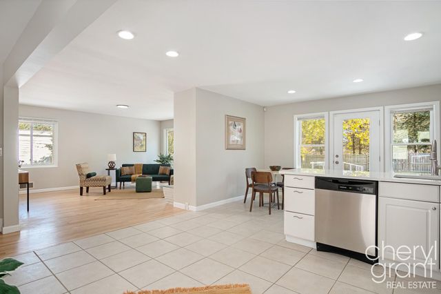 1340 Northrup Avenue NW, Grand Rapids, MI 49504