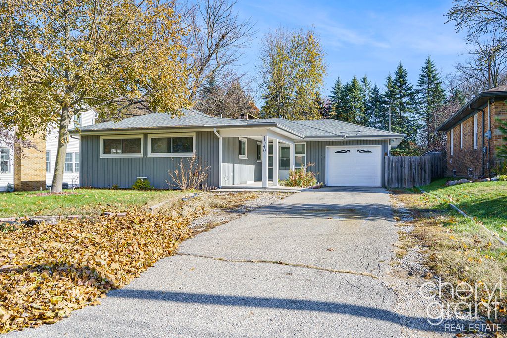 1340 Northrup Avenue NW, Grand Rapids, MI 49504